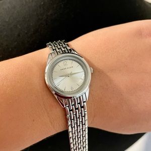 Anne Klein Watch Silvertone New Battery